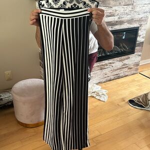 Stetchy wide pants